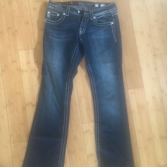 Miss Me Jeans with angel wings on the pockets - Picture 2 of 3